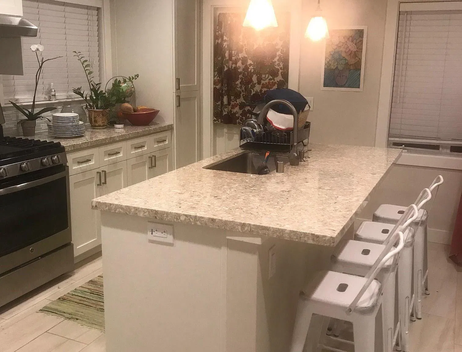 107 Rafael Dr — Photo 2
