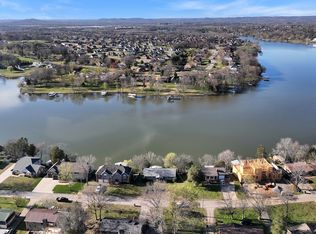 939 Aqua Dr, Gallatin, TN 37066