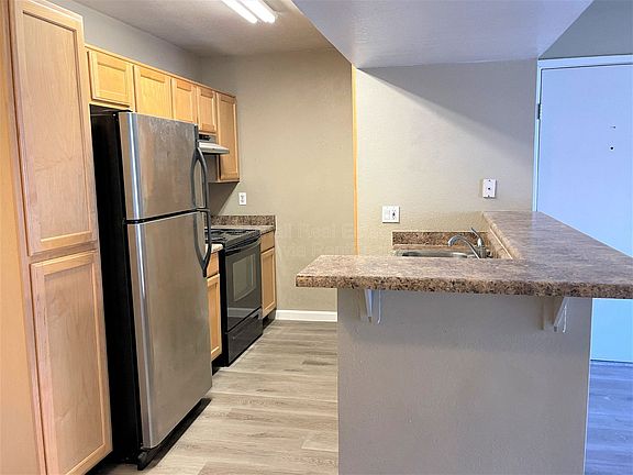 5th image of 2938 N 61st Pl Unit 257