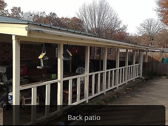 3rd image of 106 Jawanda Ln