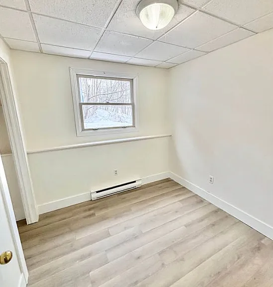 114 Clarence Ave — Photo 5