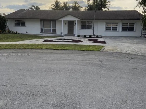 1601 N 29th Ave, Hollywood, FL 33020