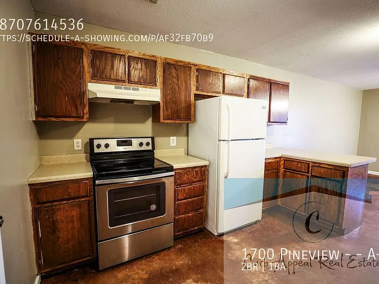 1700 Pineview St #A2 — Photo 3