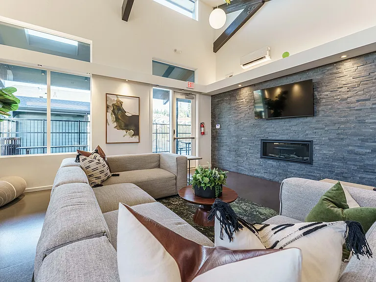 8989 N Kale Cir — Photo 61