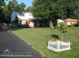 354 Oakcrest Dr, Paducah, KY 42001