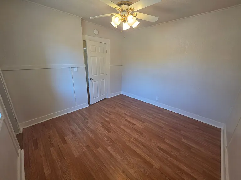 1223 Colusa St — Photo 18