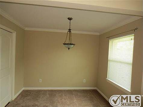 4th image of 5005 Heather Glen Dr