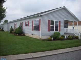 16 Gibson Ln, Williamstown, NJ 08094