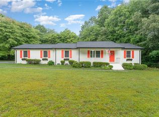 7409 Strader Rd, Summerfield, NC 27358