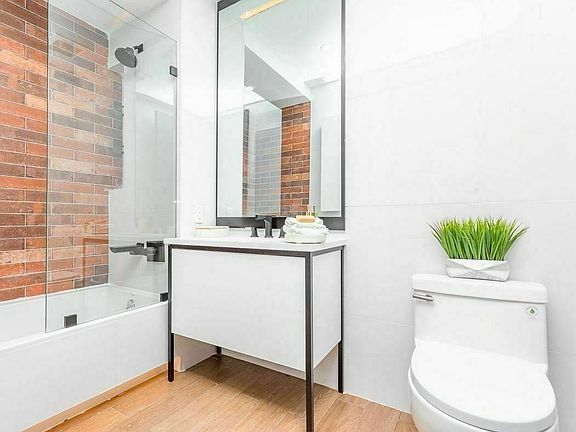 4th image of 42-22 27th St #217