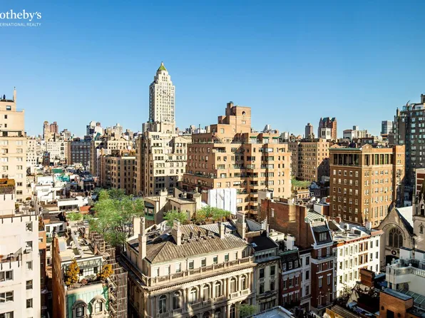 910 5th Avenue image 7 of 17