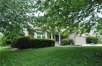 2nd image of 2203 NE Greenwich Ct