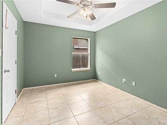 3rd image of 1903 Nobis Ave