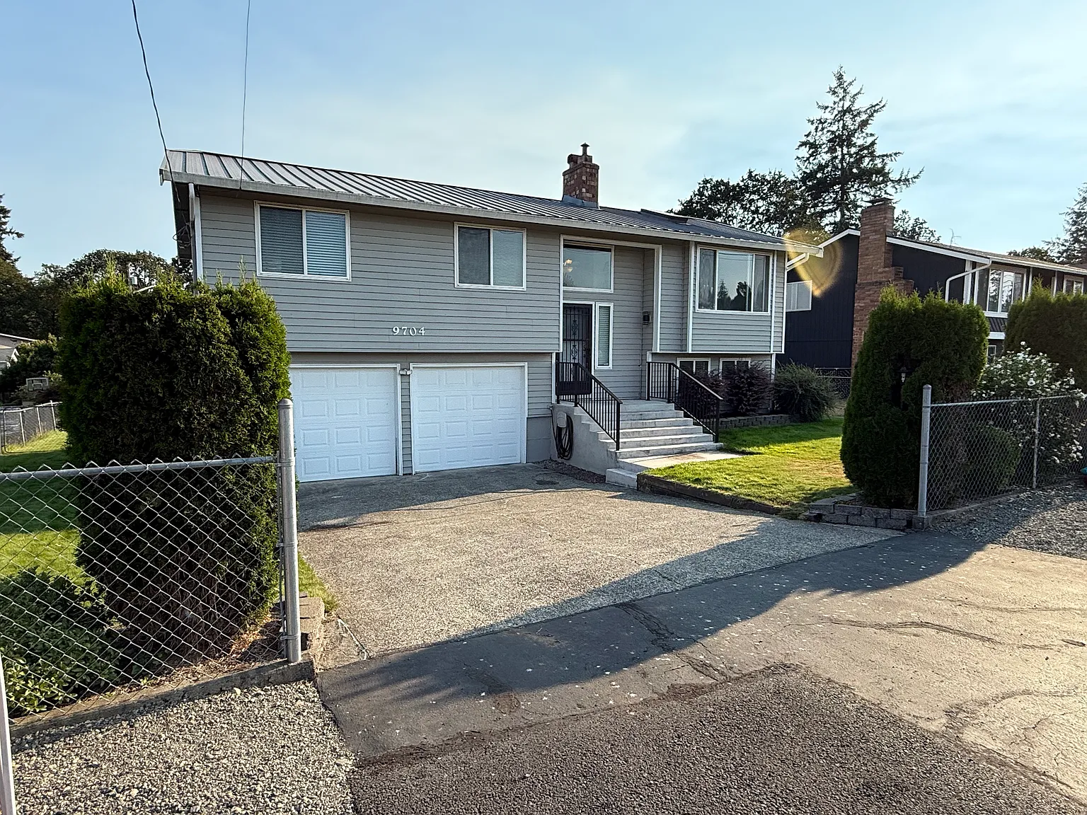 4 bed, 1734 sqft, $3,400 — Photo 2