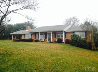 103 Woodcreek Rd, Bedford, VA 24523