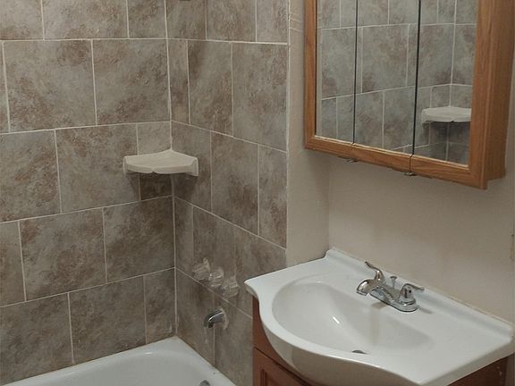 4th image of 722 Cedar Ave #17519268