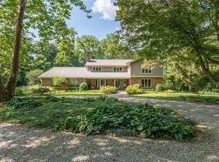 2539 Sugar Ridge Ln, Dayton, OH 45458