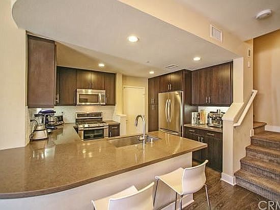 1st image of 14 Brownstone Way