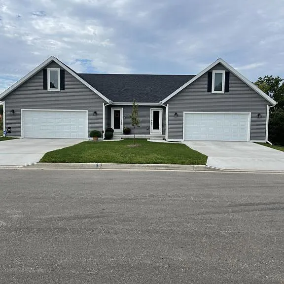 510 Ford Dr — Photo 1