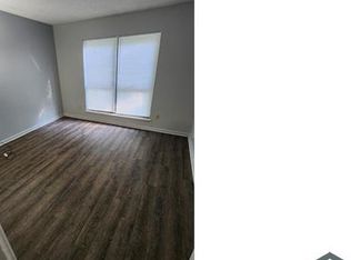 4516 Sharon Chase E, Charlotte, NC 28215