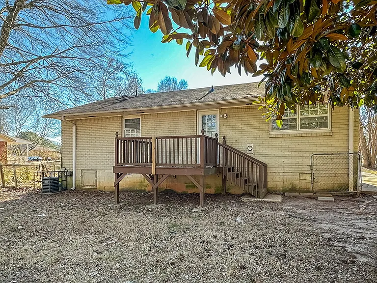 8872 Channing Dr — Photo 16