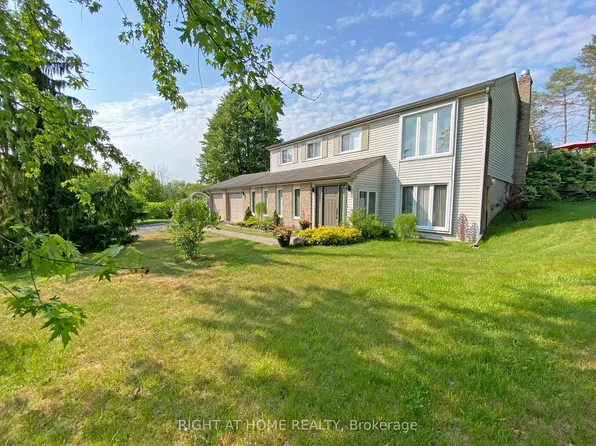 10 Munro St, Caledon, ON L7E 0L6