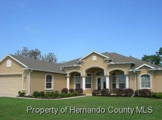 8381 Maybelle Dr, Weeki Wachee, FL 34613