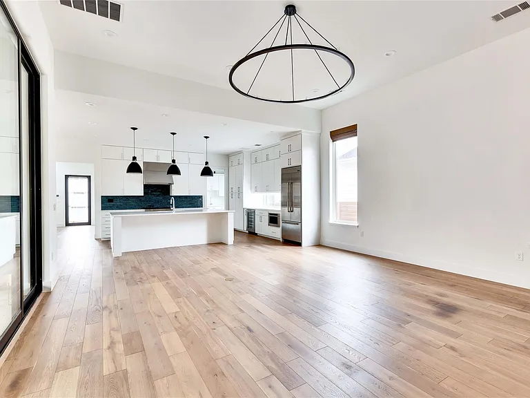 2509 Euclid Ave — Photo 27