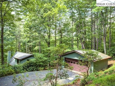 201 Bear Ridge Trail, Fleetwood, NC, 28626