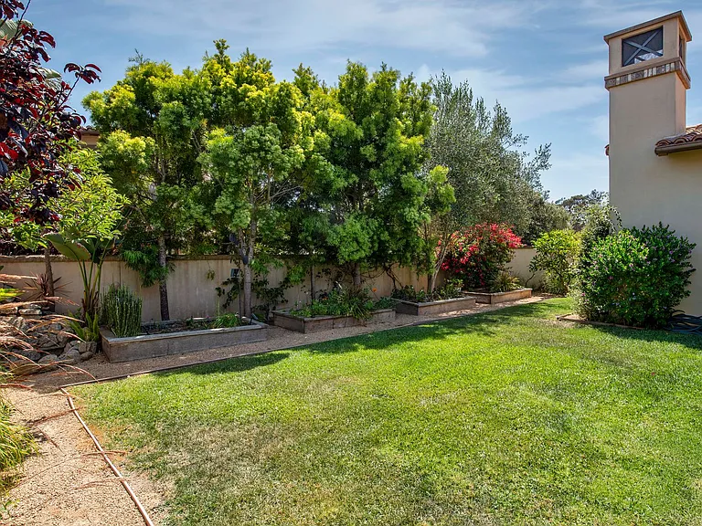 7767 Kestrel Ln — Photo 10