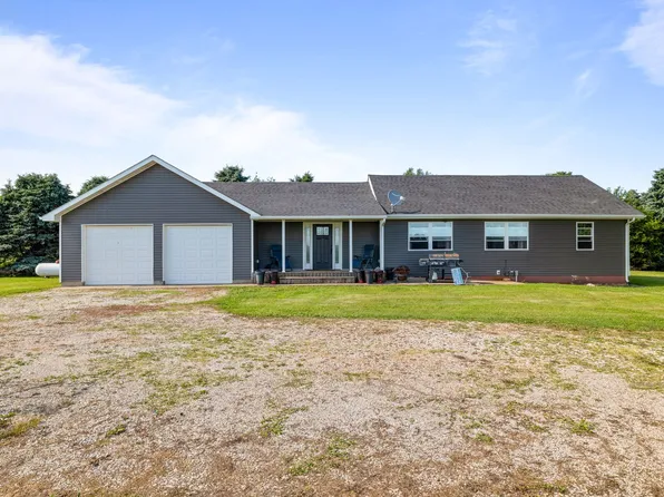 2435 Saratoga Ave, Blairsburg, IA 50034