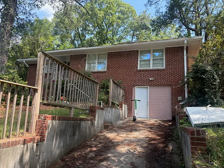 1917 Penelope Rd NW — Photo 29