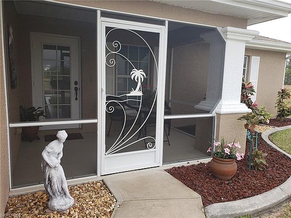 3rd image of 3806 NE 10th Ave