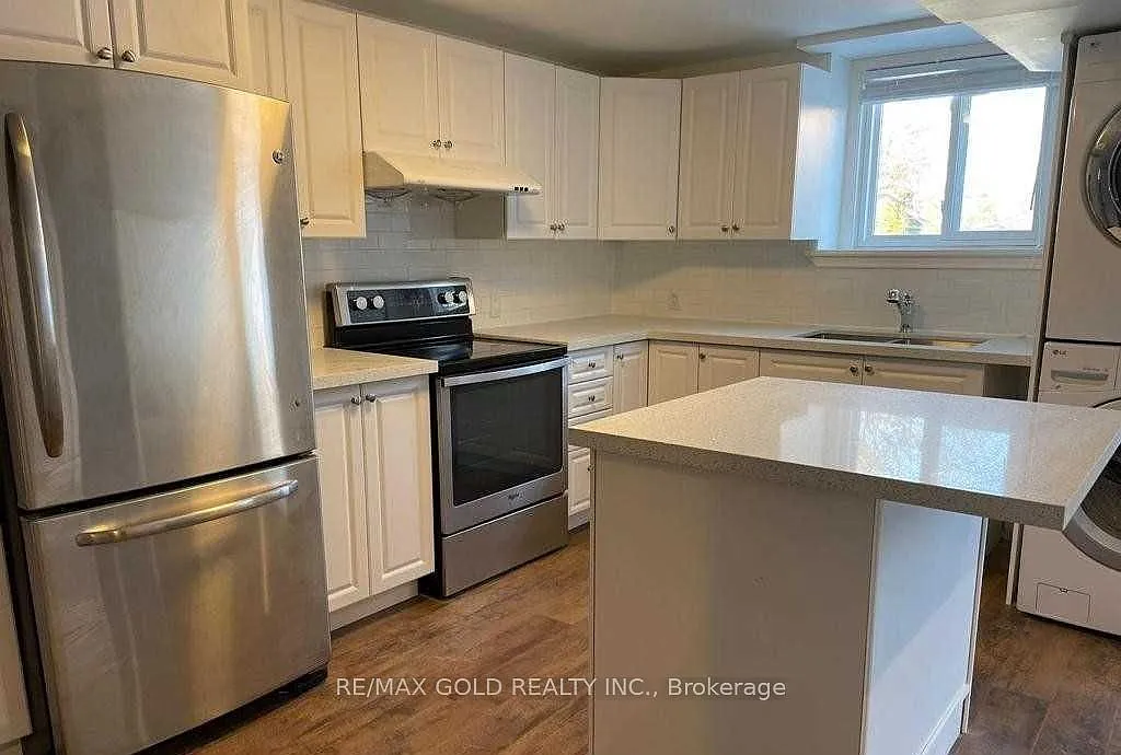 2 bed, $2,400 — Photo 4