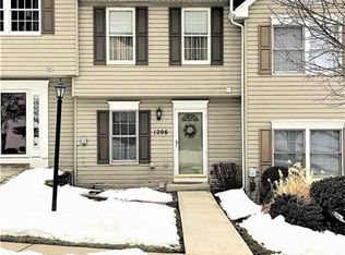 1206 Meadowbrook Dr, Canonsburg, PA 15317