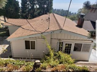 30533 Live Oak Dr, Running Springs, CA 92382