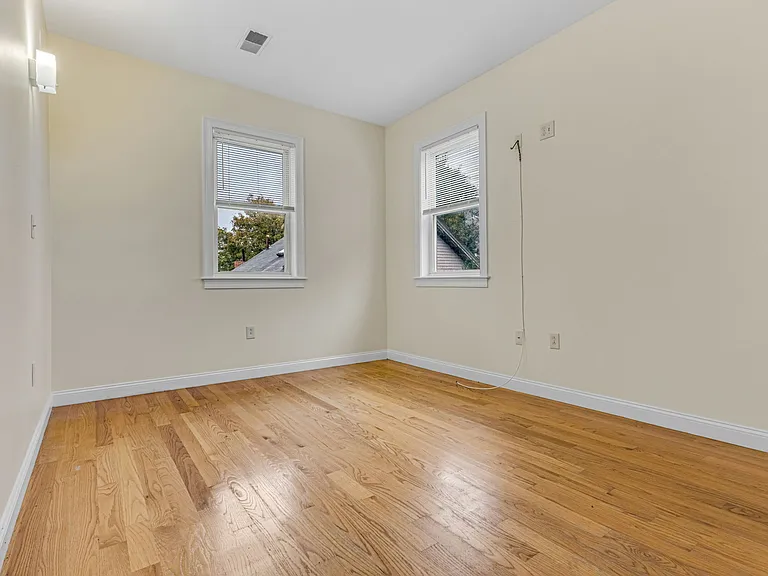 50 Dudley St #2 — Photo 10