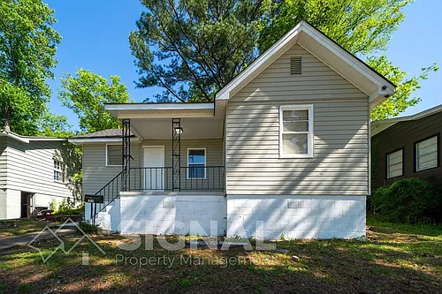 1524 33rd St Photo 1