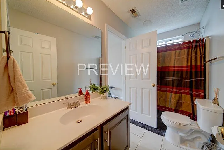 2418 Celosia Dr — Photo 11