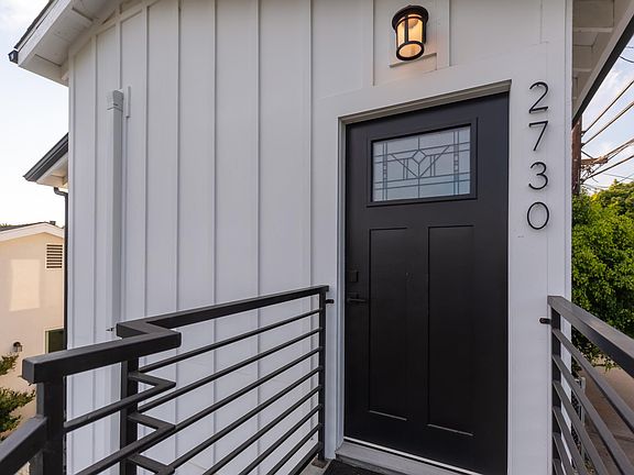 2nd image of 2730 S Barrington Ave #2730