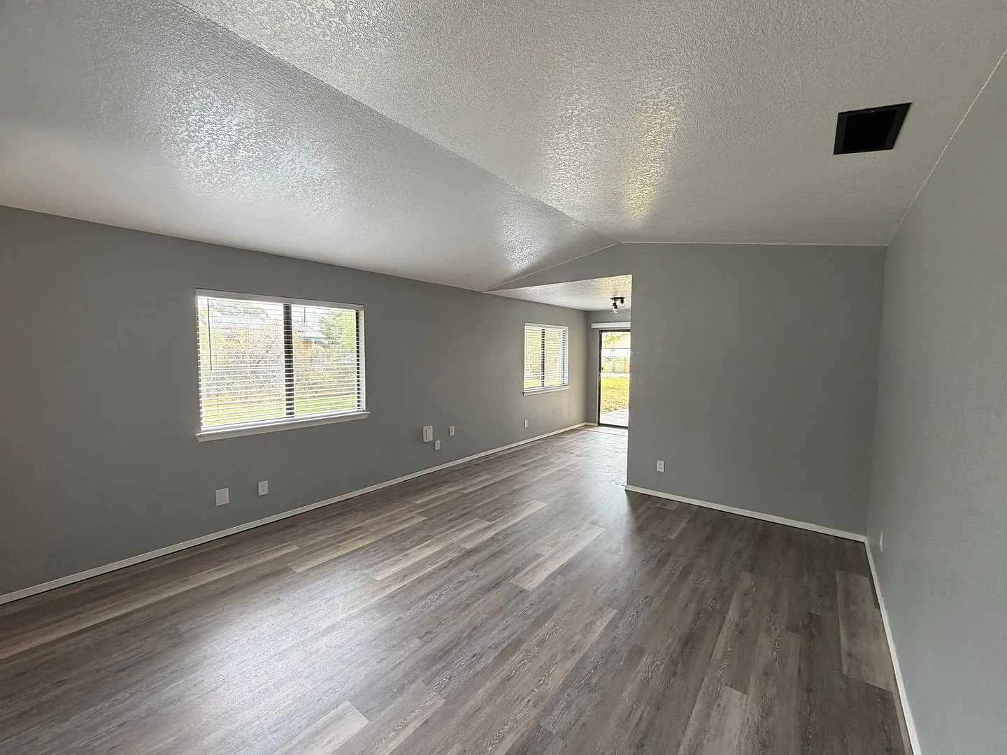 3 Bed 2 Bath Home — Photo 3