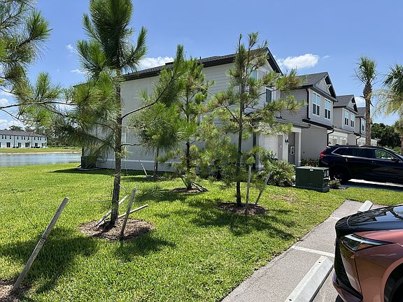 3rd image of 17532 Paradiso Way