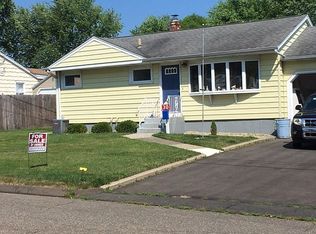 30 Aircraft Rd, West Haven, CT 06516