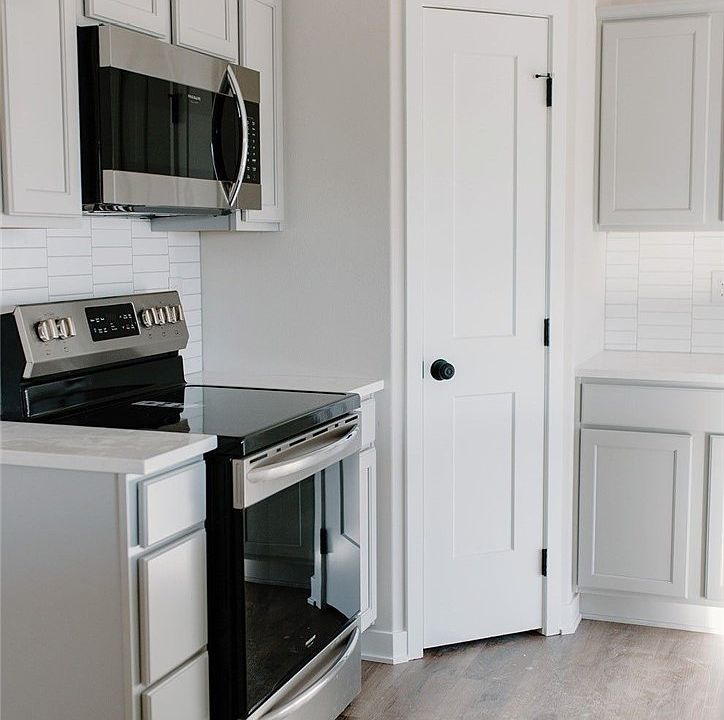 12601300 & 1306 East St Norwalk IA Zillow