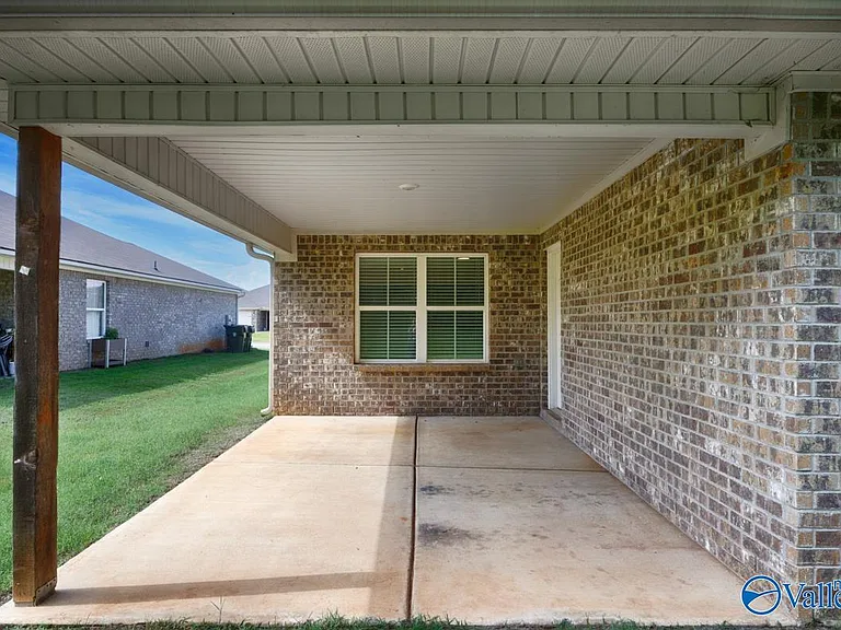 126 Jerrie Lynn Blvd — Photo 25