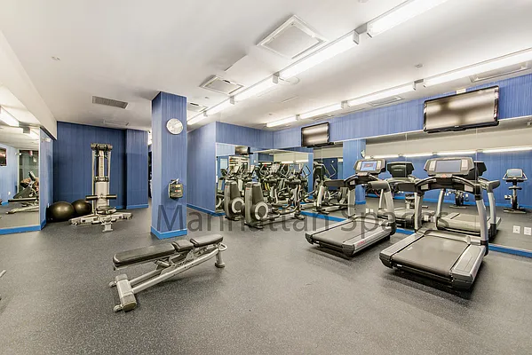 Rented by Manhattan Spaces | media 33