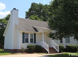 1011 Laurel Leaf Rd, Zebulon, NC 27597