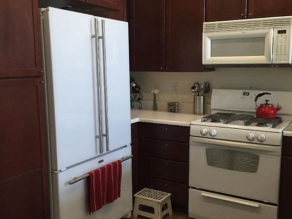 5th image of 6400 Crescent Park E