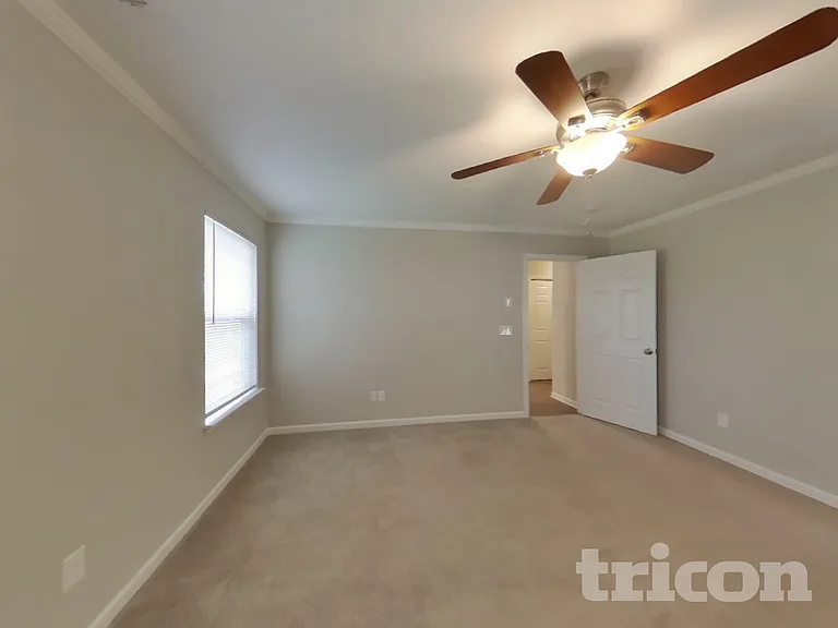 1689 Eagle Trace Dr — Photo 7
