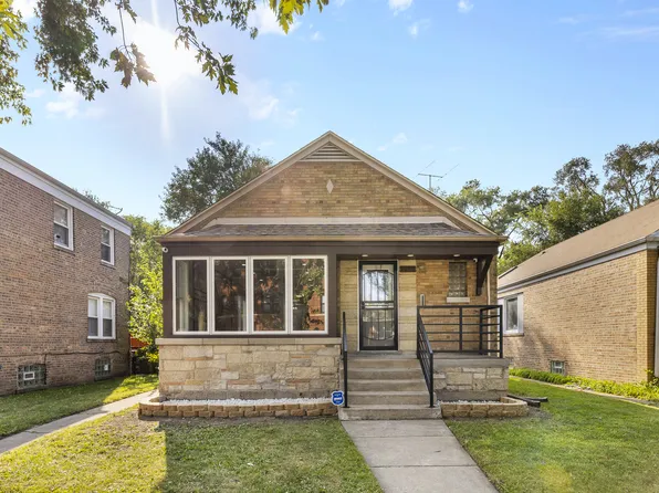 7450 S Bennett Ave, Chicago, IL 60649